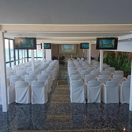 Gran Reymar 4 Sup Hotel