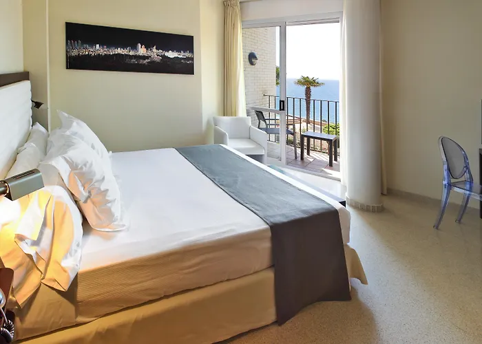 Gran Reymar 4 Sup טוסה דה מאר