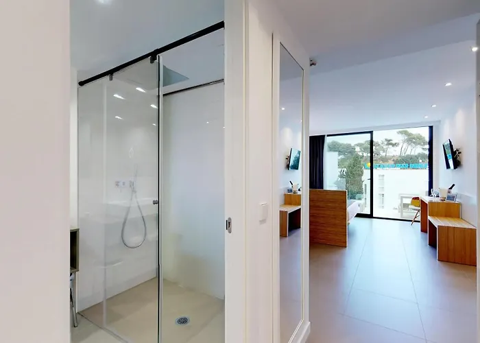 Gran Reymar 4 Sup מלון 4*